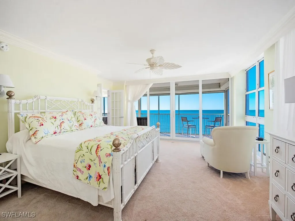 10691 Gulf Shore Drive Naples FL 34108