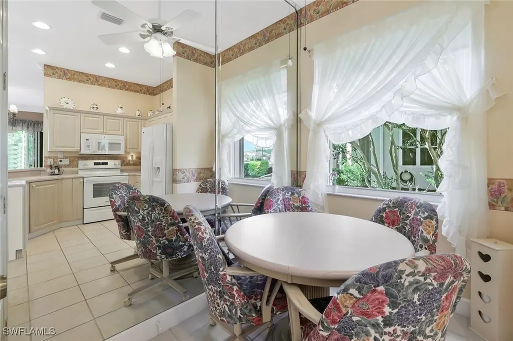 5852 Northridge Drive Naples FL 34110