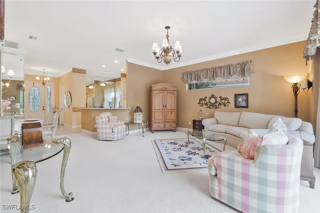 5852 Northridge Drive Naples FL 34110