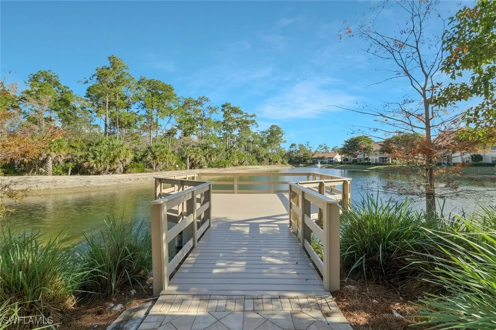 5852 Northridge Drive Naples FL 34110