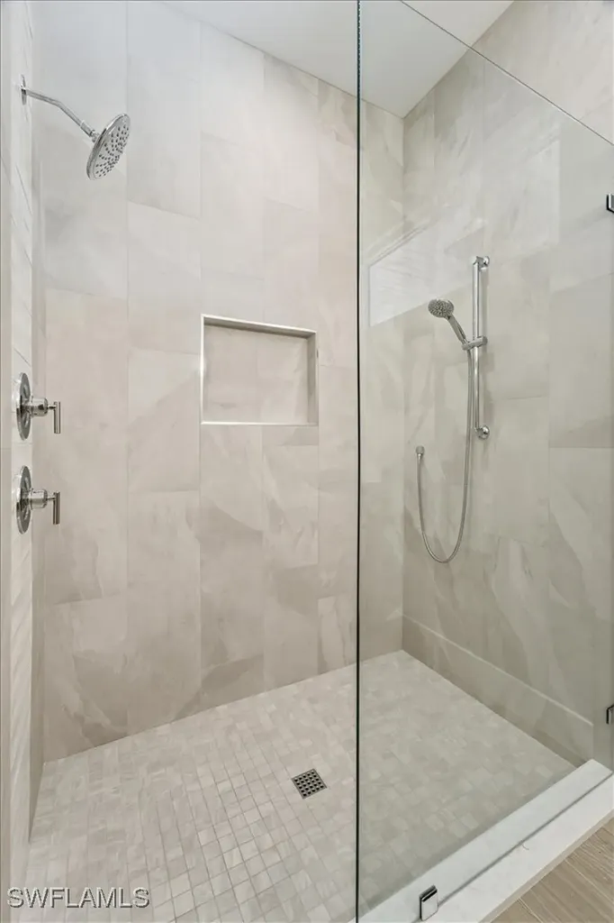 526 104th Avenue N Naples FL 34108