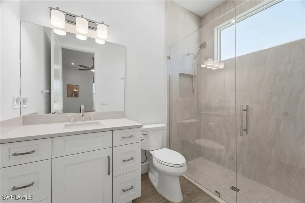 526 104th Avenue N Naples FL 34108