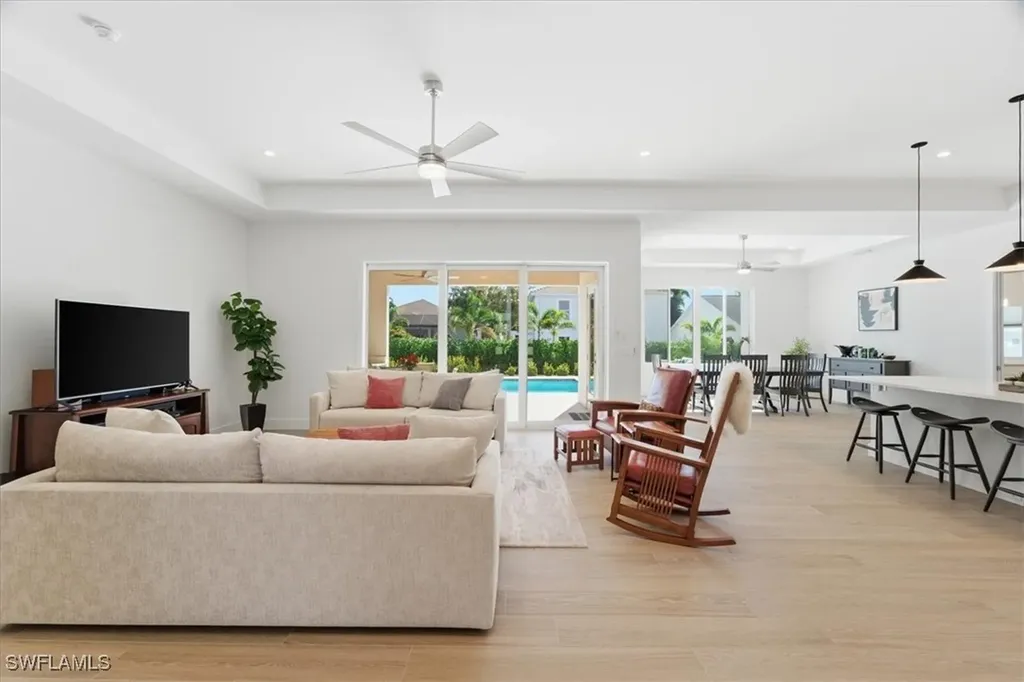 526 104th Avenue N Naples FL 34108