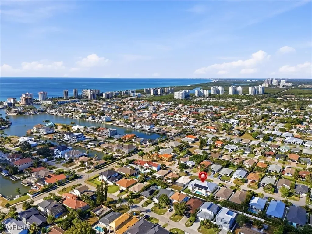 526 104th Avenue N Naples FL 34108