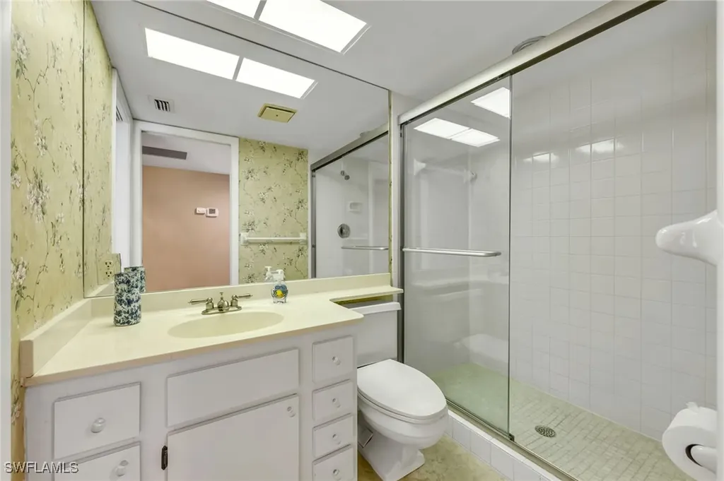 6040 Pelican Bay Boulevard Naples FL 34108