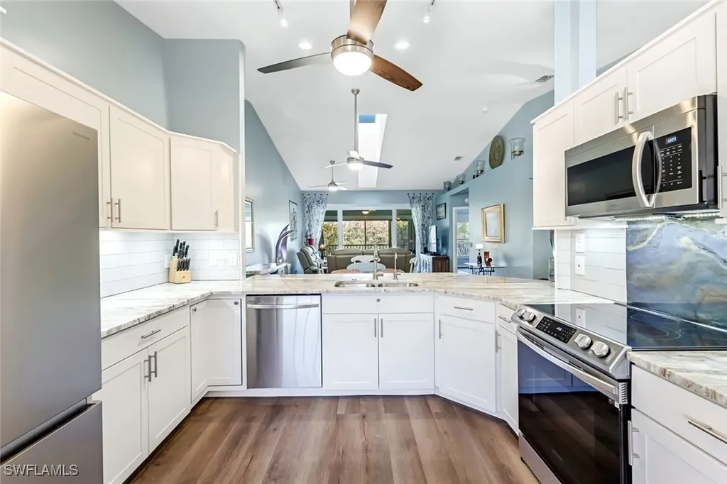 524 Lake Louise Circle Naples FL 34110