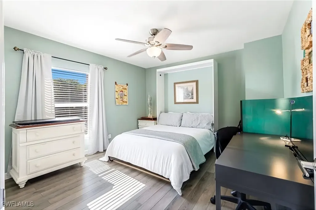 524 Lake Louise Circle Naples FL 34110