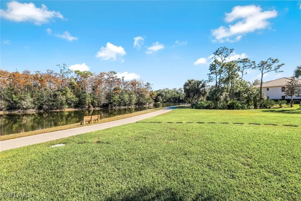 524 Lake Louise Circle Naples FL 34110