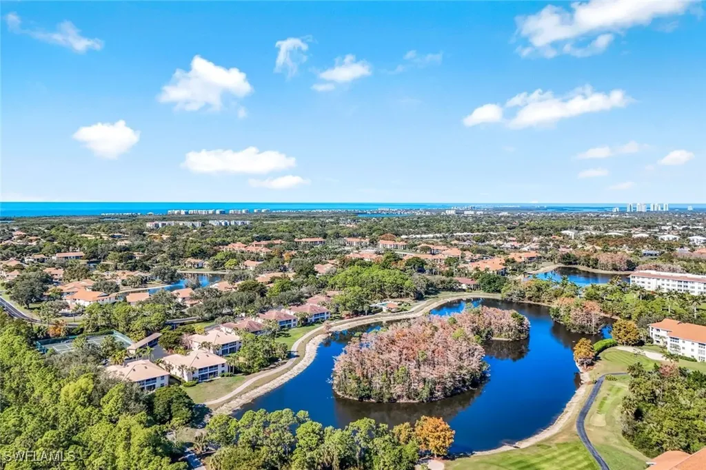524 Lake Louise Circle Naples FL 34110