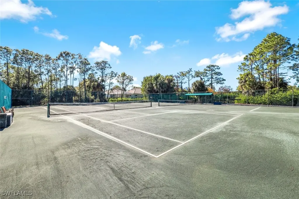 524 Lake Louise Circle Naples FL 34110