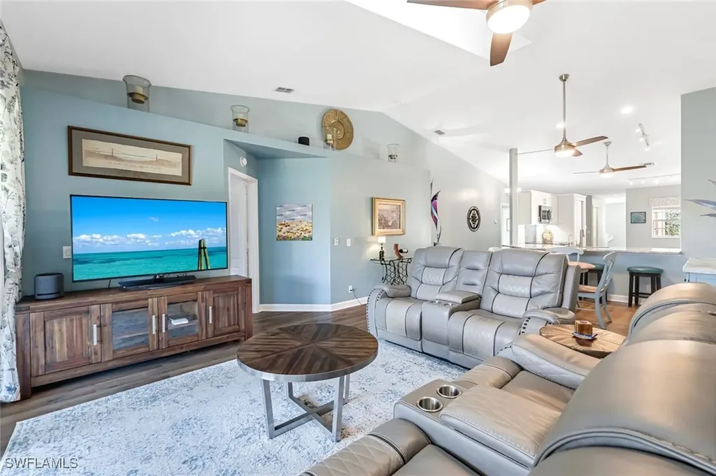 524 Lake Louise Circle Naples FL 34110