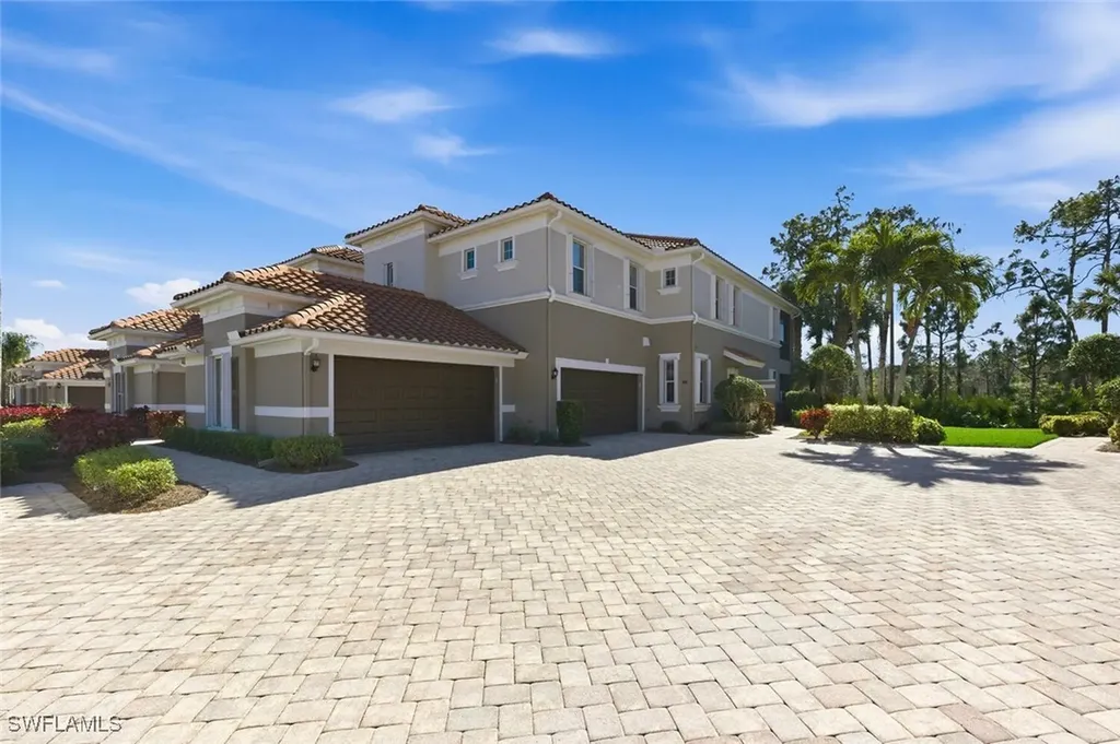 10351 Glastonbury Circle Fort Myers FL 33913