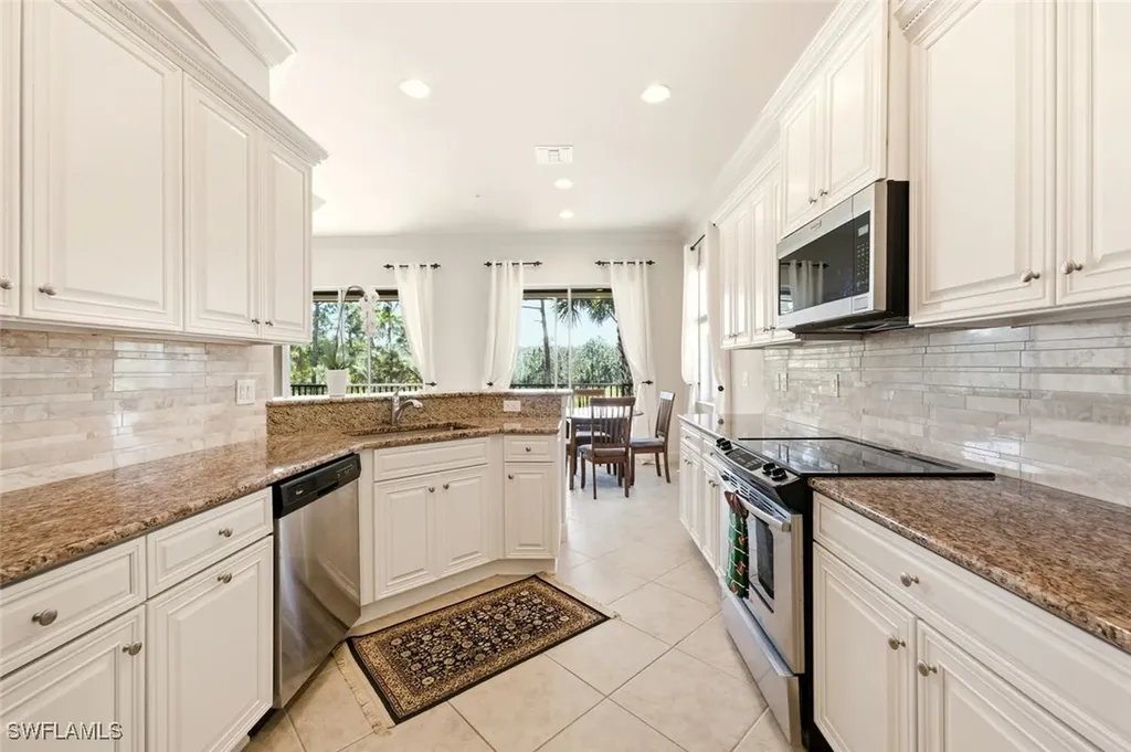 10351 Glastonbury Circle Fort Myers FL 33913