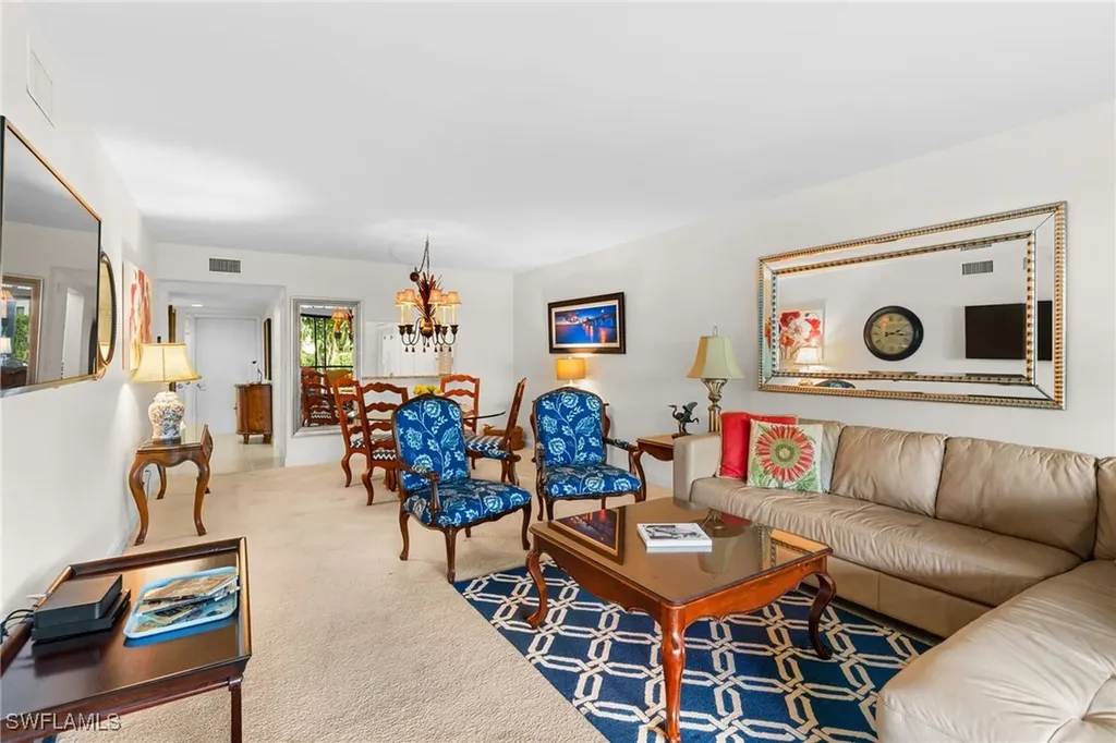 1818 Kings Lake Boulevard Naples FL 34112
