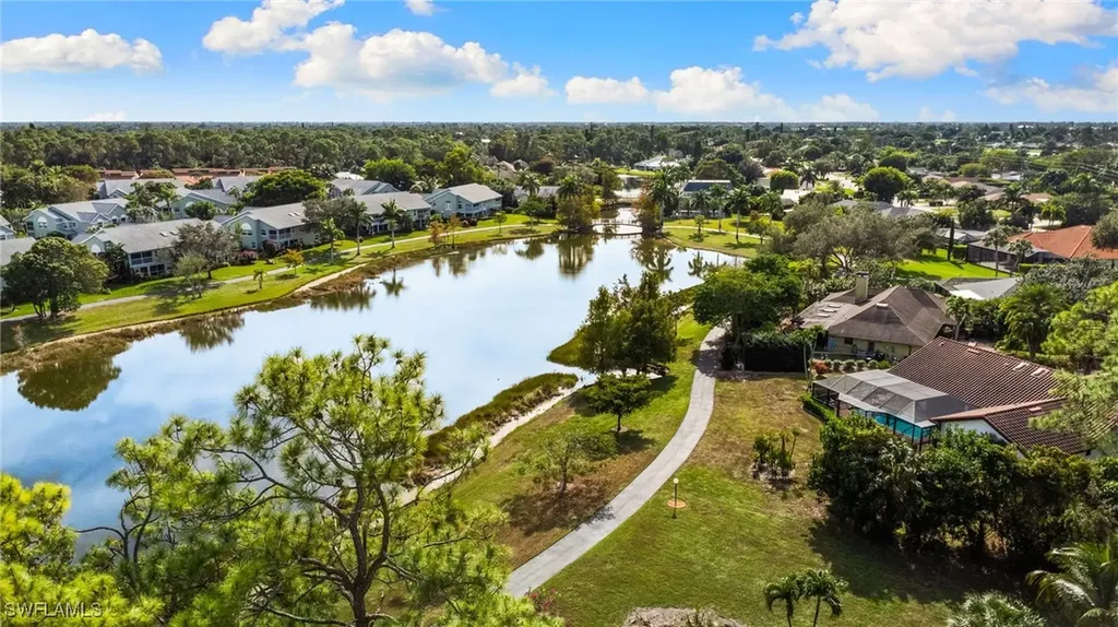 1818 Kings Lake Boulevard Naples FL 34112