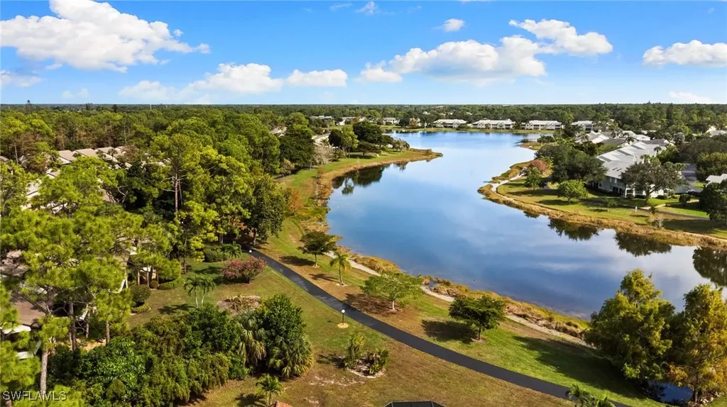 1818 Kings Lake Boulevard Naples FL 34112
