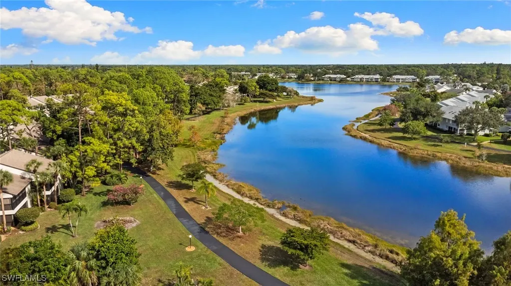 1818 Kings Lake Boulevard Naples FL 34112