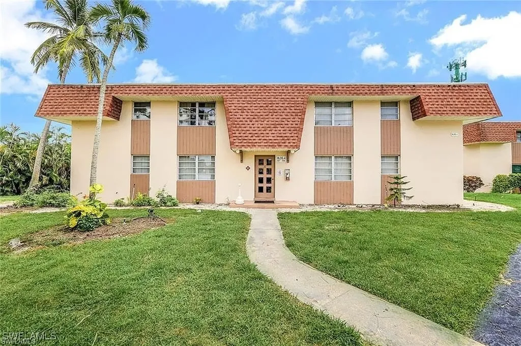 Marco Island FL, 457 Tallwood Street, Unit 406