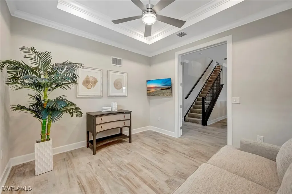 9574 Everglades Drive Naples FL 34120