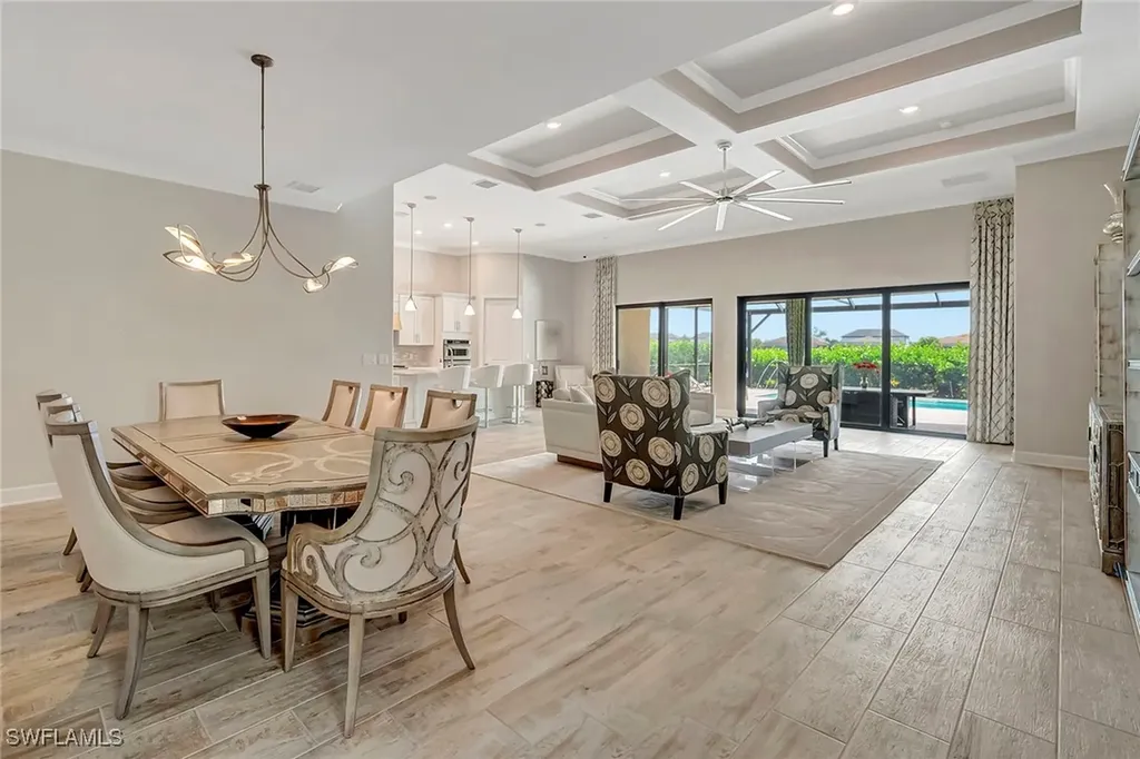 9574 Everglades Drive Naples FL 34120