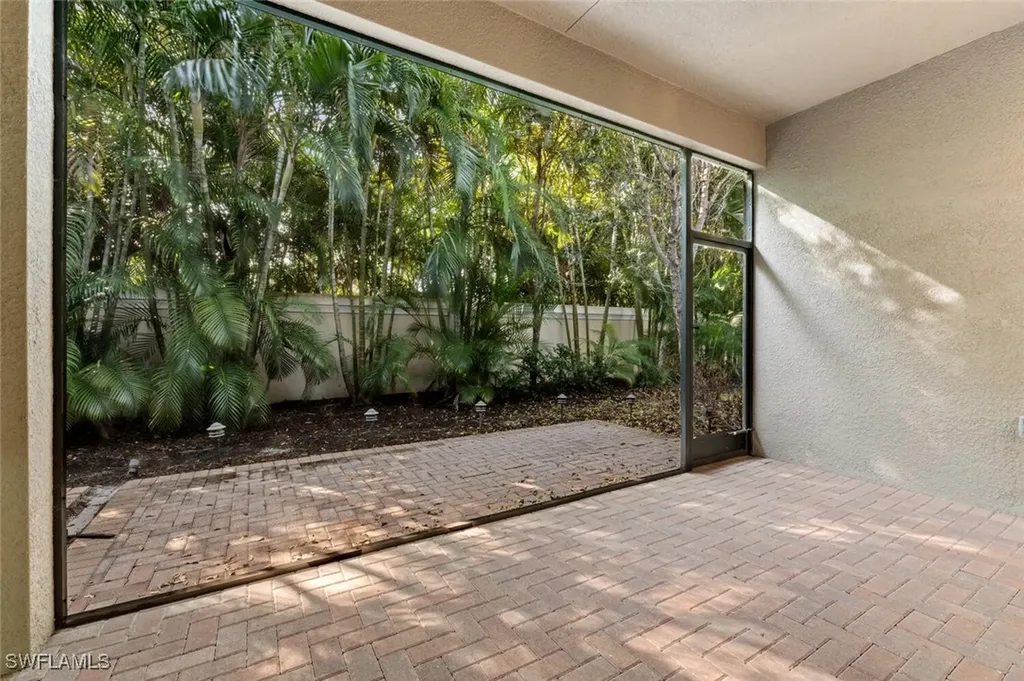 13419 Silktail Drive Naples FL 34109
