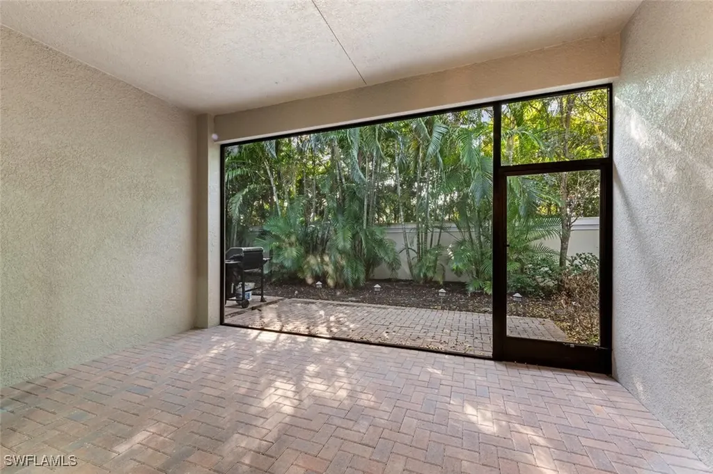 13419 Silktail Drive Naples FL 34109