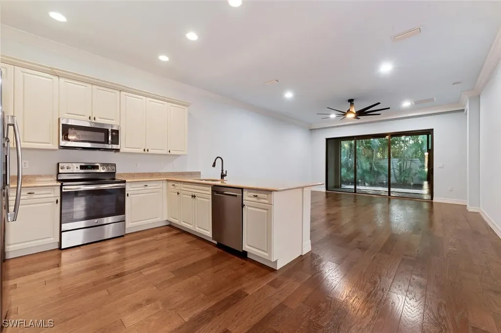 13419 Silktail Drive Naples FL 34109