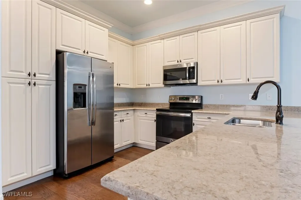 13419 Silktail Drive Naples FL 34109