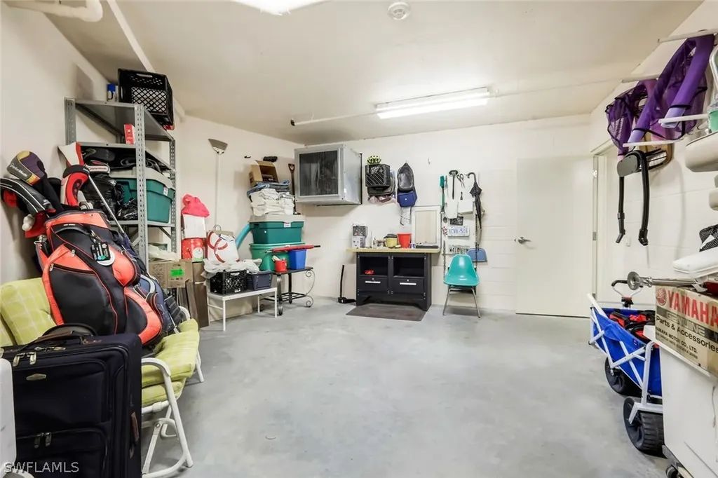 455 Cove Tower Drive Naples FL 34110