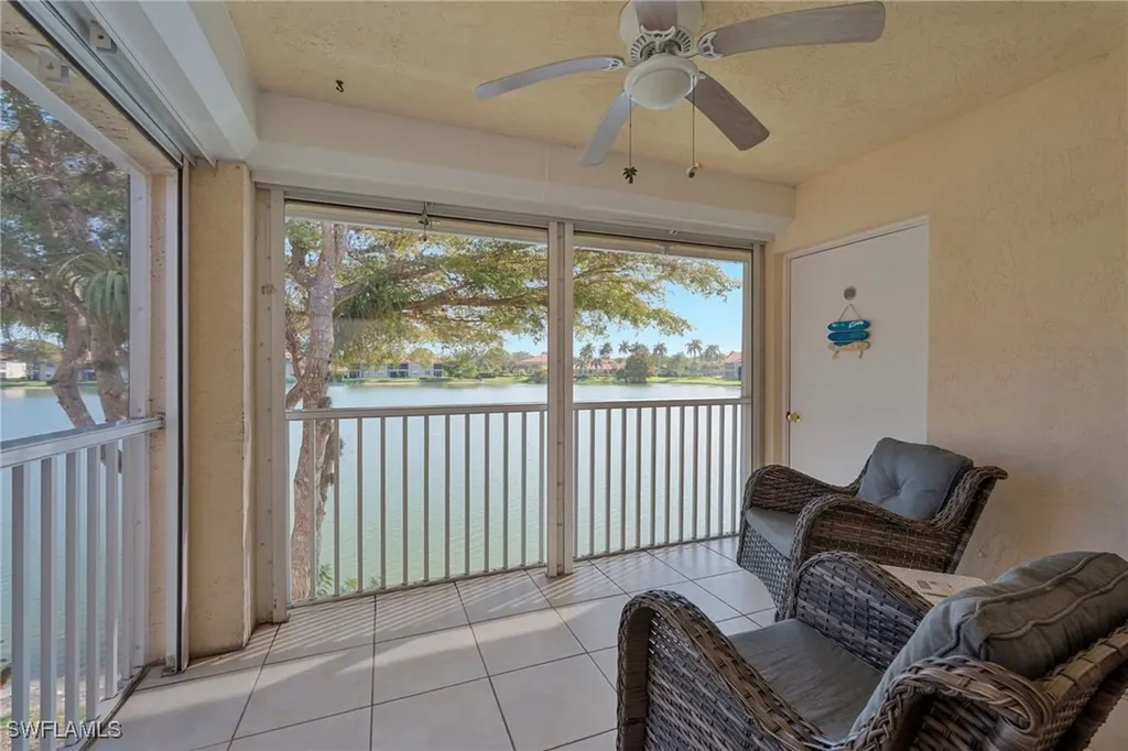 6496 Huntington Lakes Circle Naples FL 34119