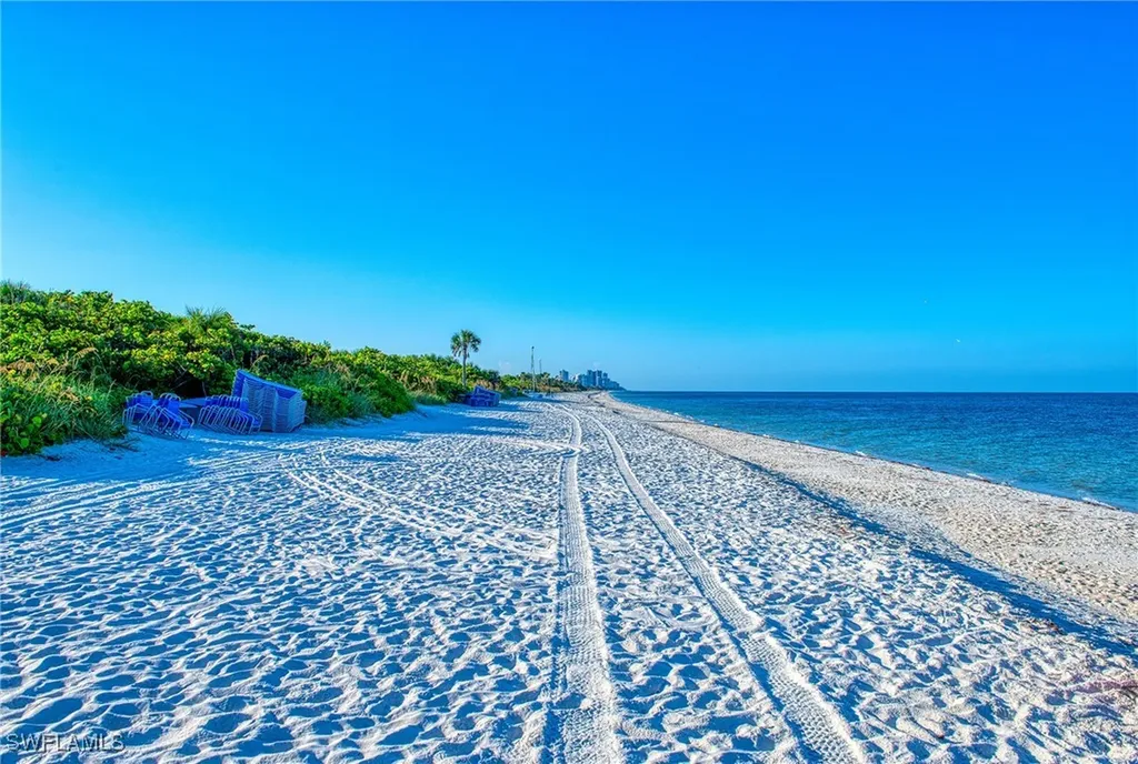 5550 Heron Point Drive Naples FL 34108