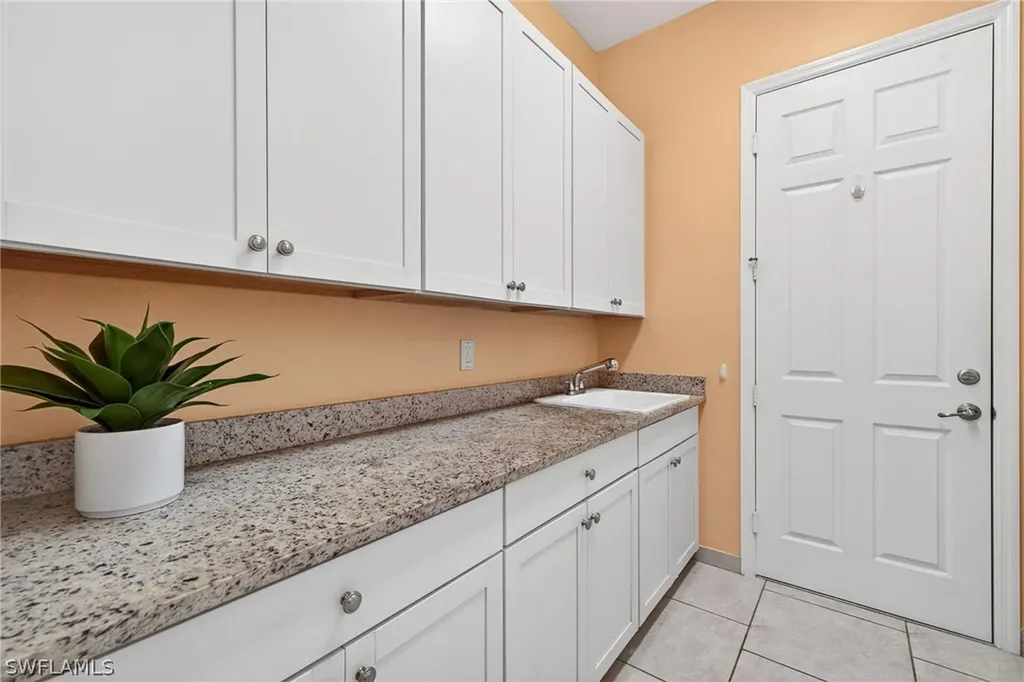 11572 Stonecreek Circle Fort Myers FL 33913