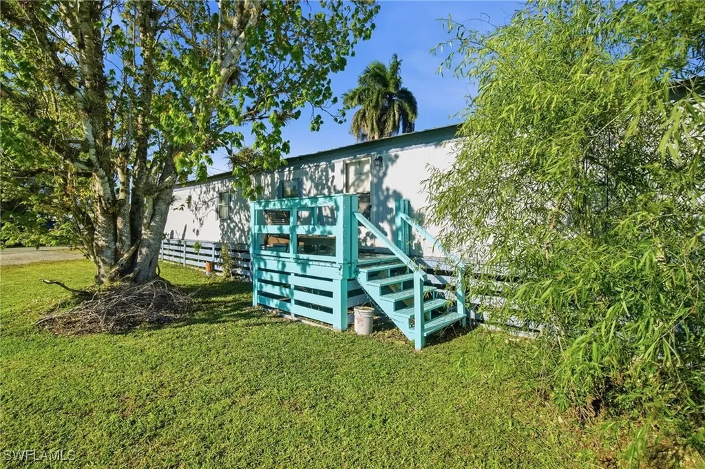 223 Gladys Court Copeland FL 34137