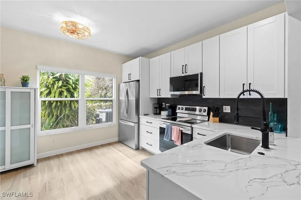 327 Emerald Bay Circle Naples FL 34110