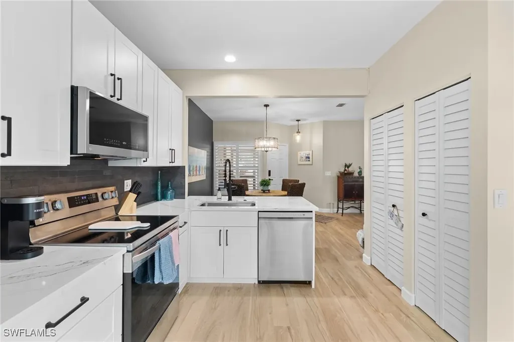 327 Emerald Bay Circle Naples FL 34110