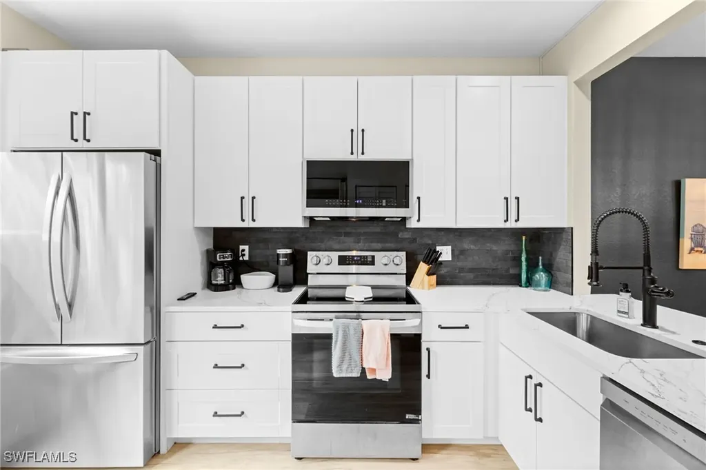 327 Emerald Bay Circle Naples FL 34110