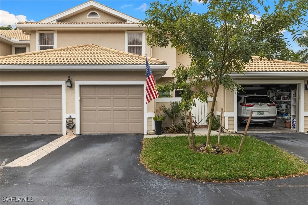 327 Emerald Bay Circle Naples FL 34110