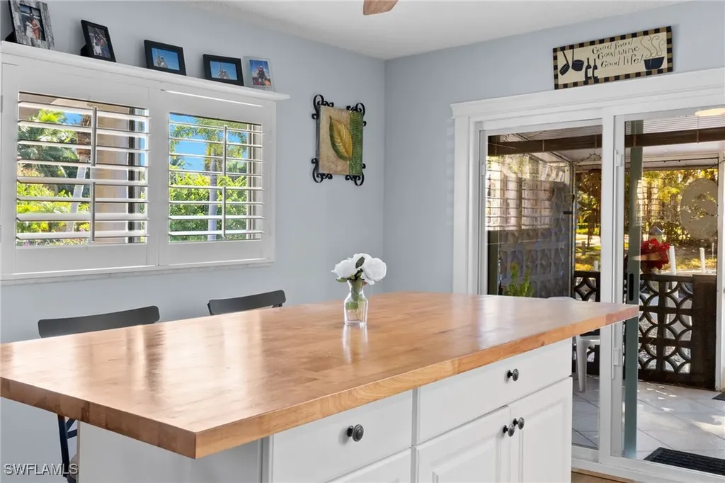 1686 Blue Point Avenue Naples FL 34102