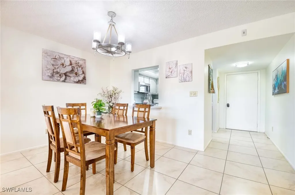 5483 Rattlesnake Hammock Road Naples FL 34113