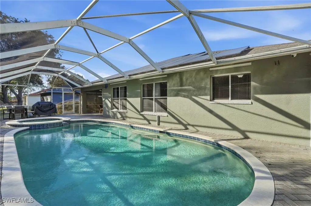 272 Johnnycake Drive Naples FL 34110
