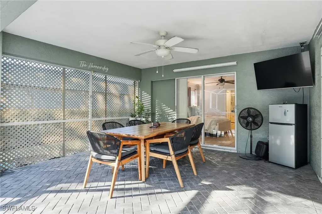 272 Johnnycake Drive Naples FL 34110