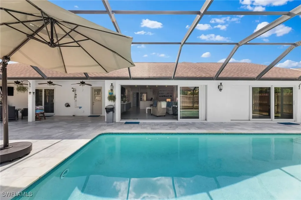 2467 Pine Woods Circle Naples FL 34105