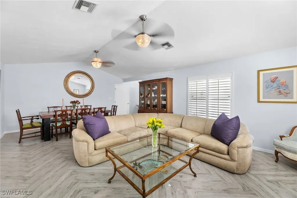 2467 Pine Woods Circle Naples FL 34105