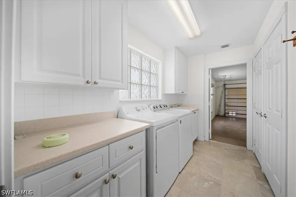 7558 Rozzini Lane Naples FL 34114