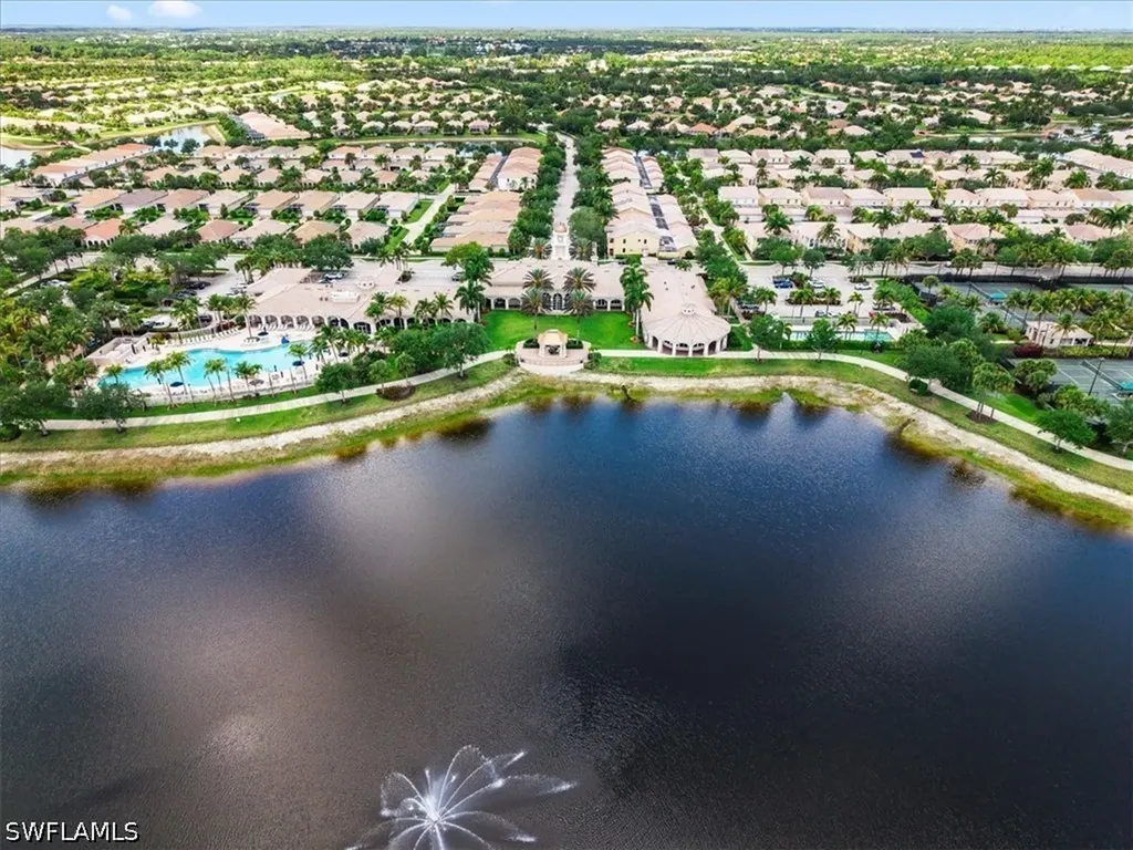 7558 Rozzini Lane Naples FL 34114