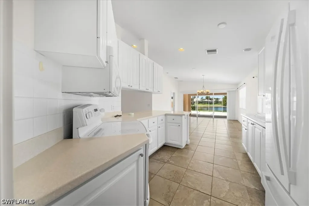 7558 Rozzini Lane Naples FL 34114