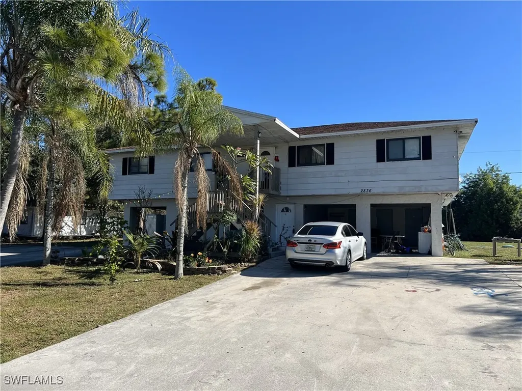 2836 Tropicana Boulevard Naples FL 34116