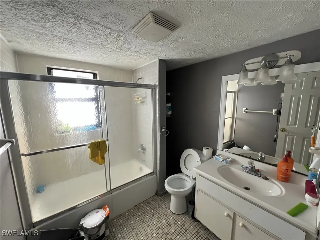2836 Tropicana Boulevard Naples FL 34116