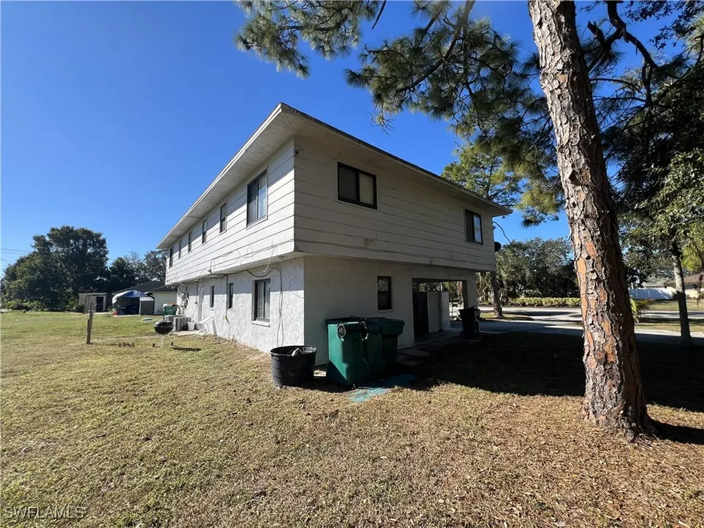 2836 Tropicana Boulevard Naples FL 34116