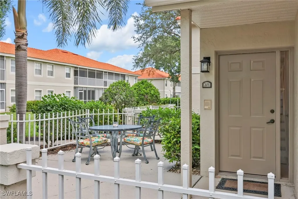 2476 Orchid Bay Drive Naples FL 34109